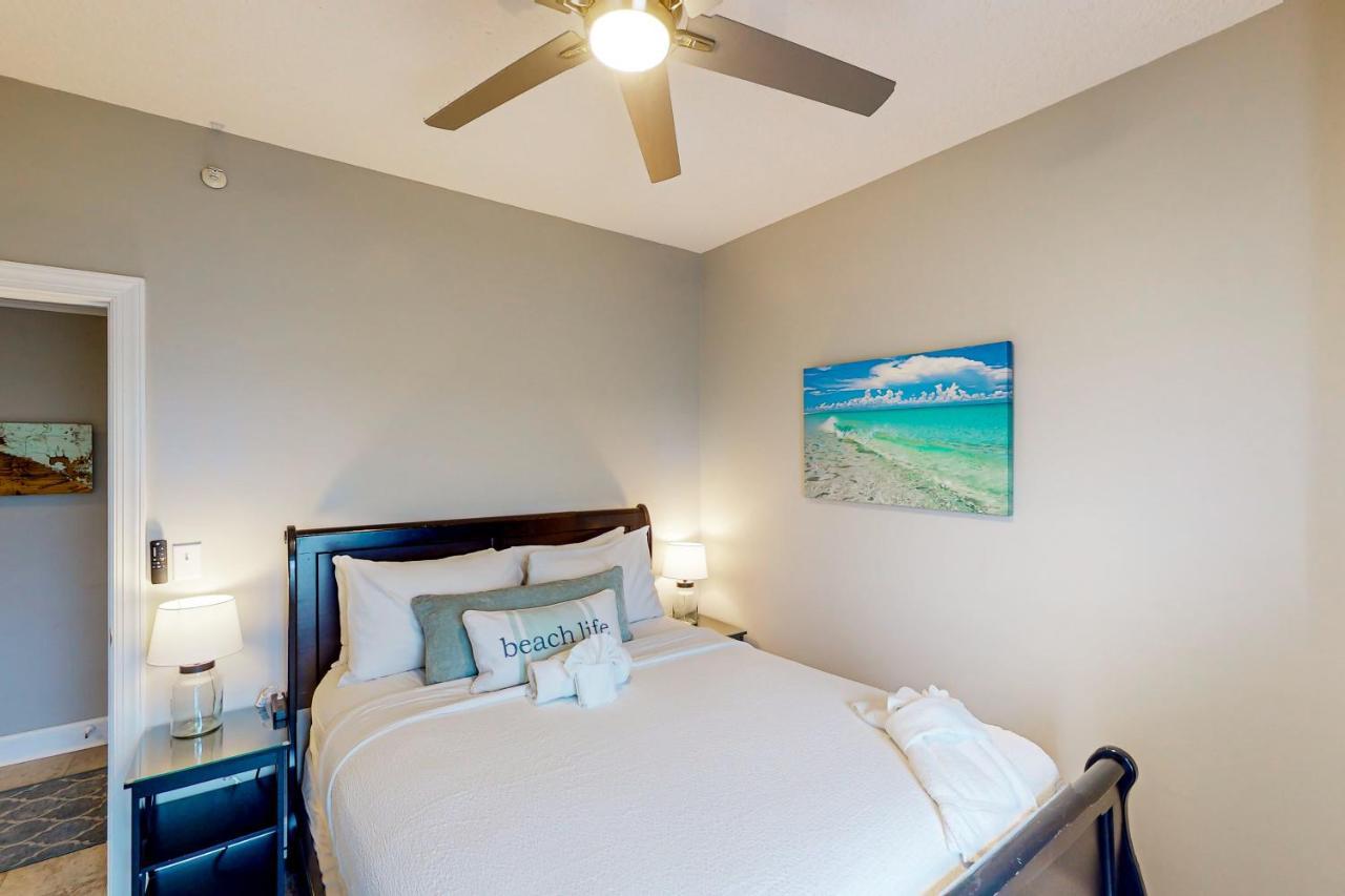 Ocean Reef 1301 *
